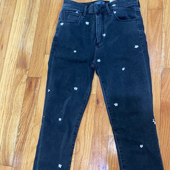 Abercrombie and Fitch jeans - Picture 2 of 4